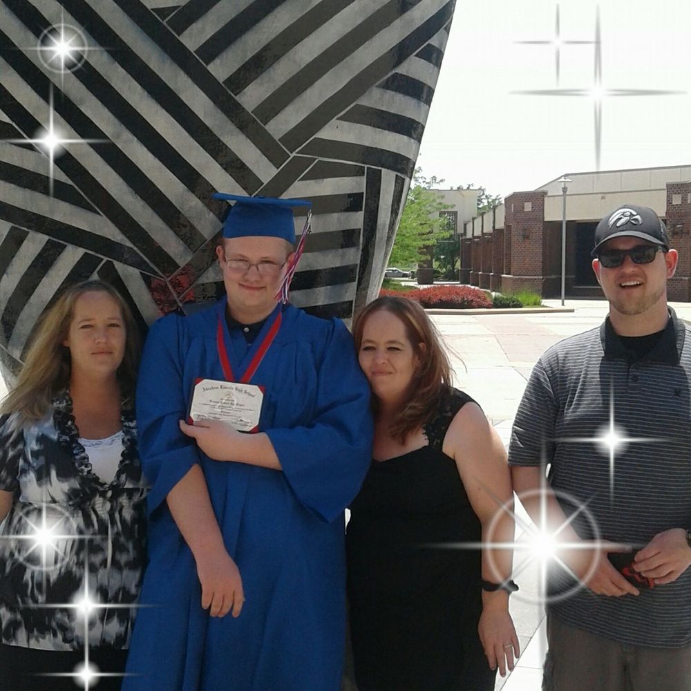 Meet your Posher, Jamie